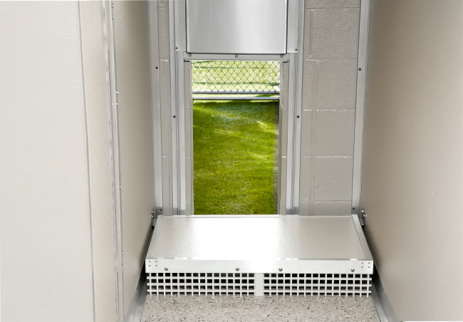 UltraBase™ Above-Floor Kennels - Image 3